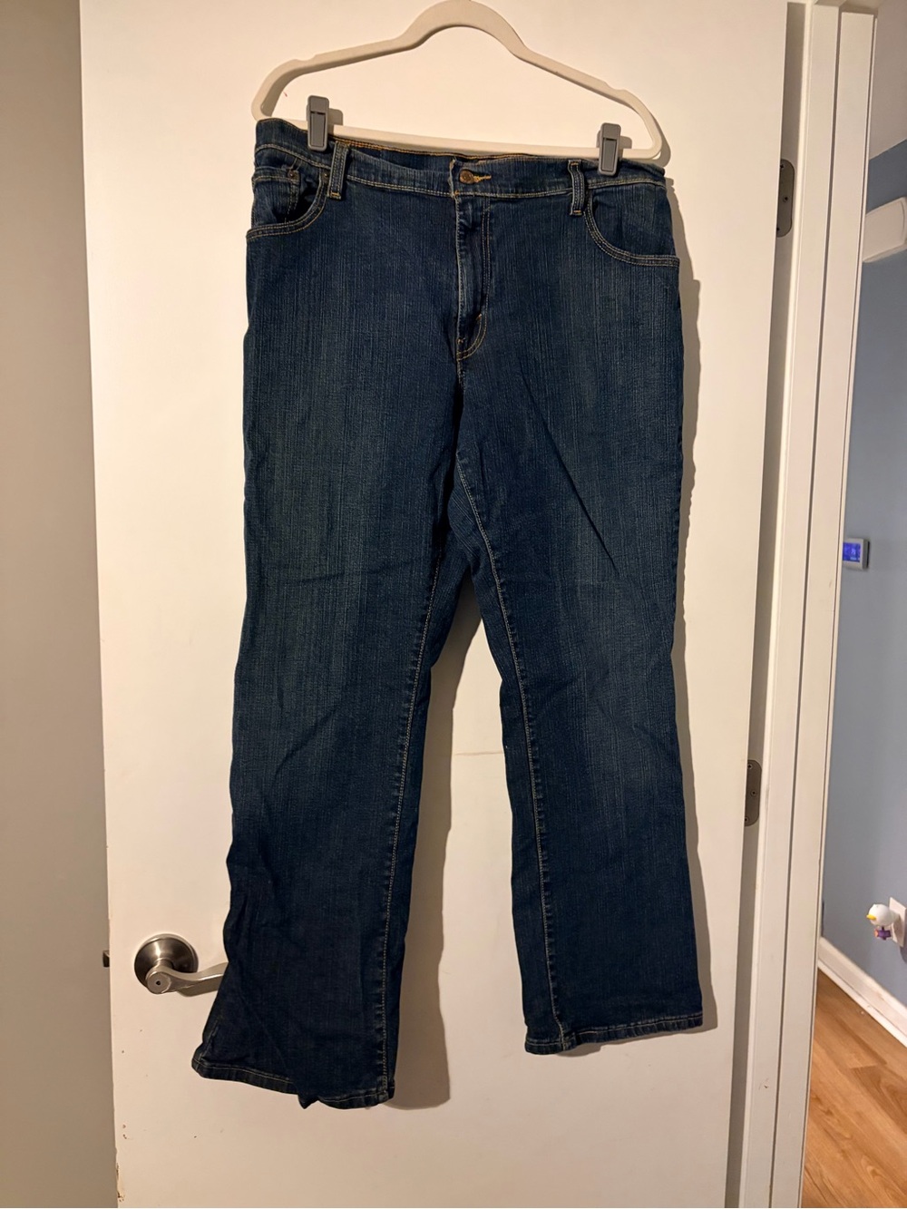 Levi's Women's 550 Jeans